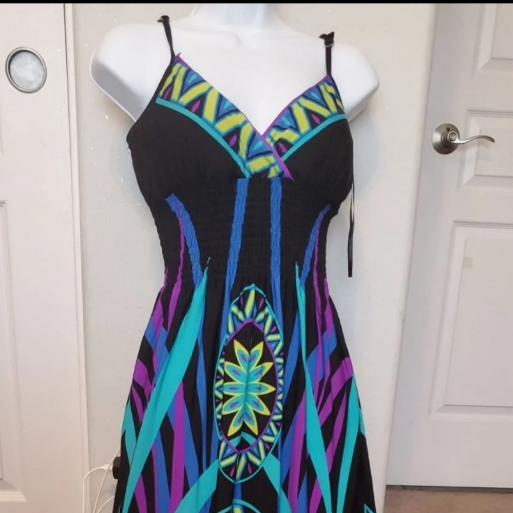 Snap maxi dress small (4-6)